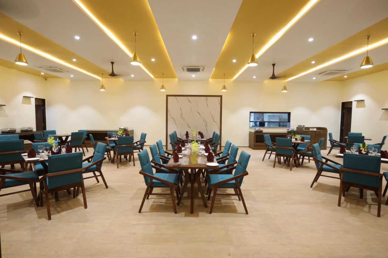 Jagira Ananta Elite , Sasan Gir Hotel Chitrod Bagian luar foto