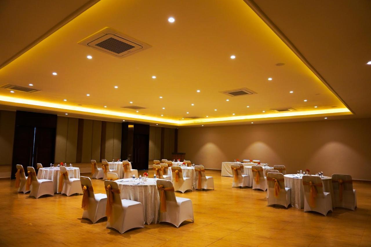 Jagira Ananta Elite , Sasan Gir Hotel Chitrod Bagian luar foto